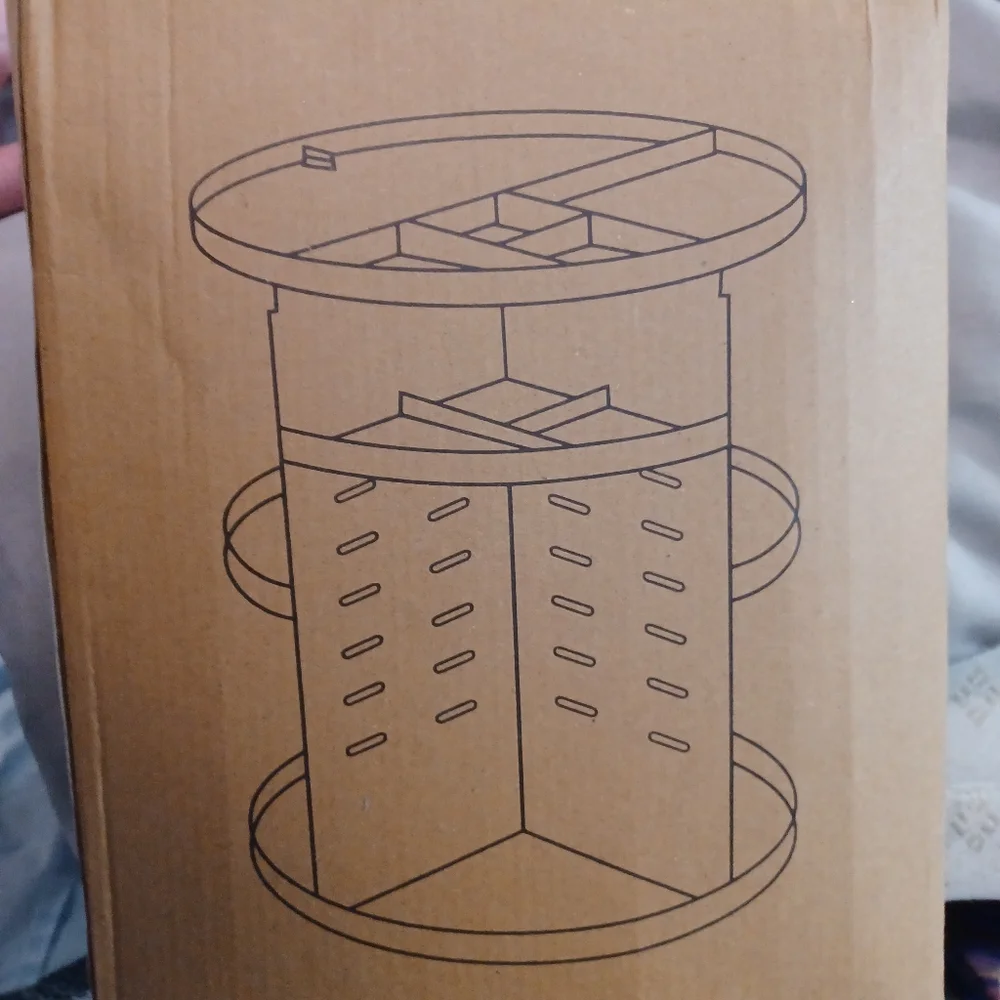NIB 360° Rotating Cosmetic Display Organizer